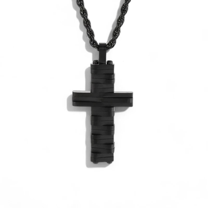 Collier Maille Corde À Pendentif Croix Arbre À Cames En Titane.